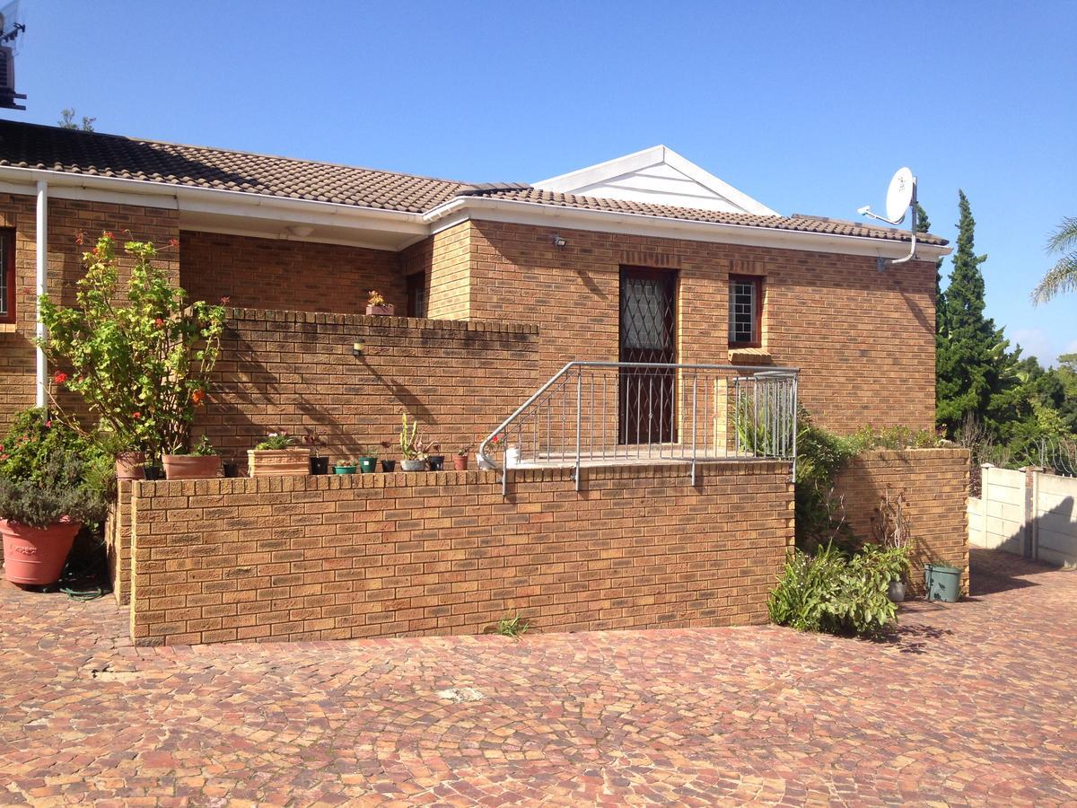 Blue Fern Of Knysna Bed and Breakfast Εξωτερικό φωτογραφία